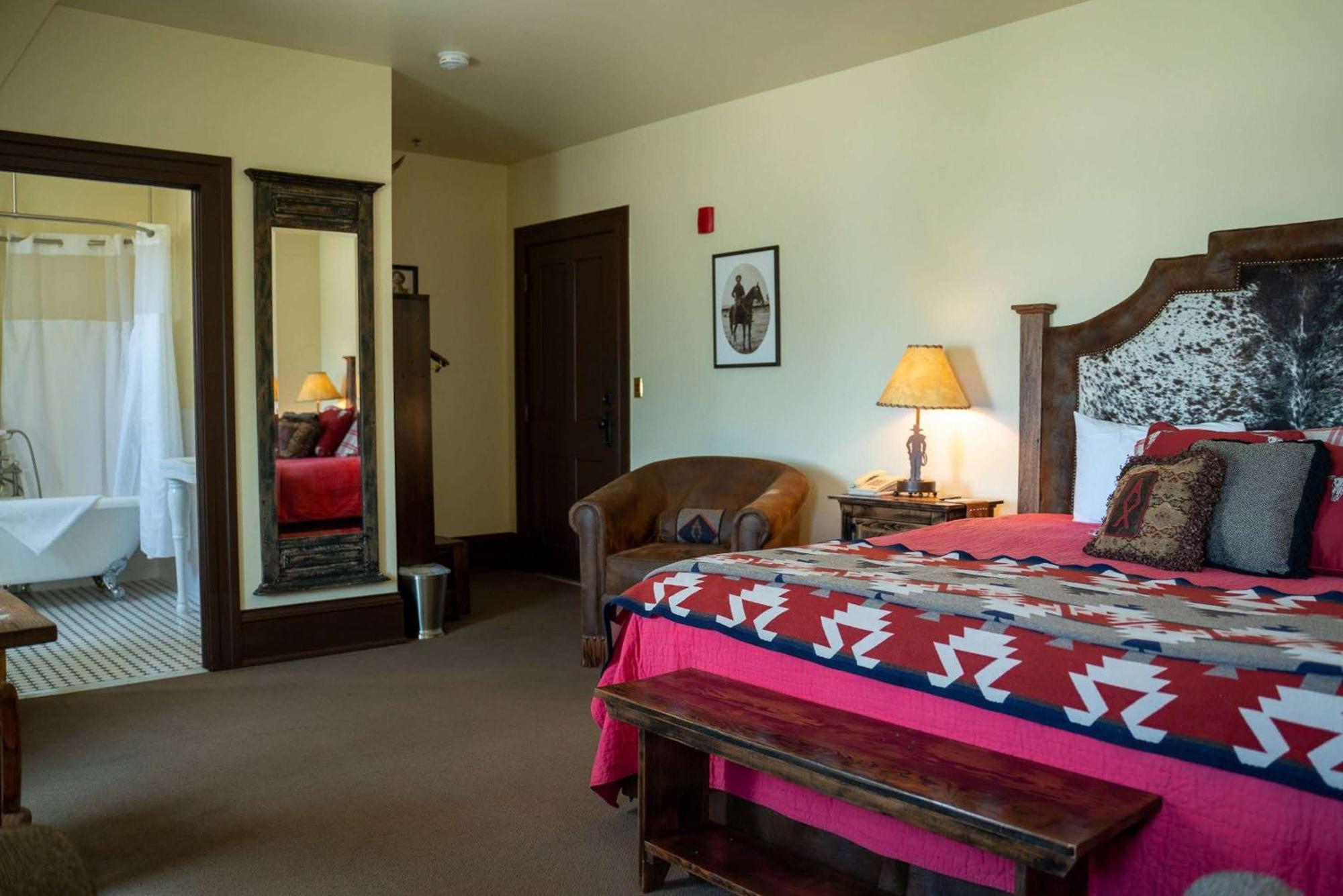 - Western Signature Collection Inn 2*