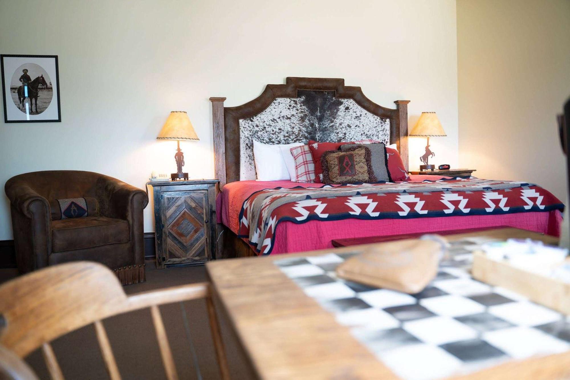 Inn - Western Signature Collection Sheridan